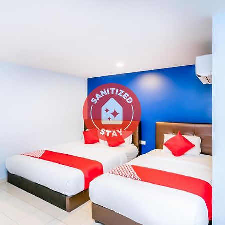 Oyo 503 Hotel Aromas Jb Johor Bahru Exterior foto